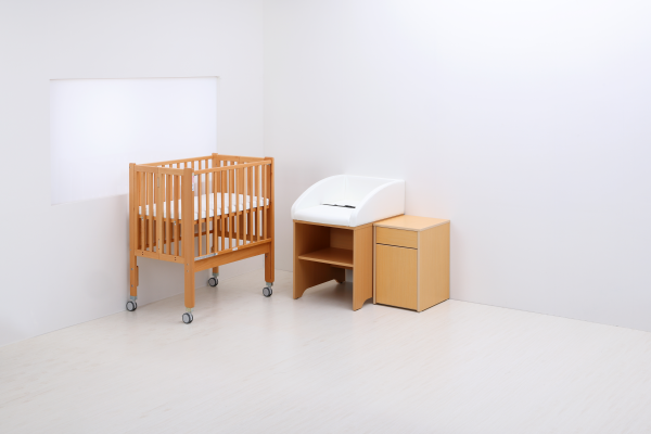 ホテル・病院・保育園向け｜折りたたみベビーベッド比較（MA-3／MA-4）